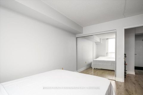 Photo 14 at 506 - 21 Overlea Boulevard, Thorncliffe Park, Toronto