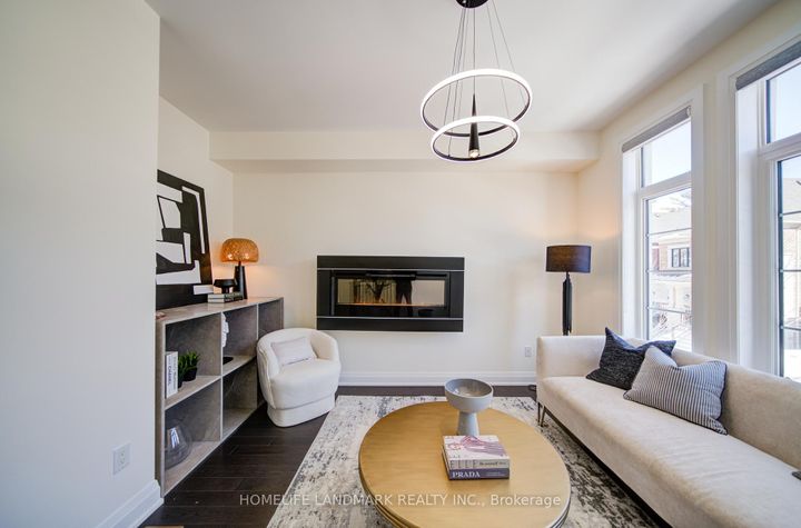 Photo 11 at 17 Duncombe Lane, South Richvale, Richmond Hill