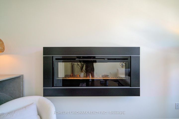 Photo 15 at 17 Duncombe Lane, South Richvale, Richmond Hill