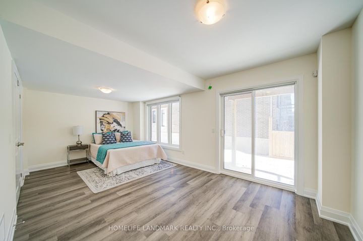 Photo 32 at 17 Duncombe Lane, South Richvale, Richmond Hill