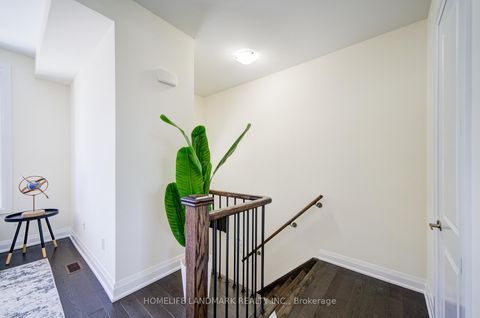 Photo 9 at 17 Duncombe Lane, South Richvale, Richmond Hill