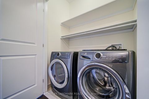 Photo 39 at 17 Duncombe Lane, South Richvale, Richmond Hill