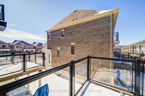 Photo 47 at 17 Duncombe Lane, South Richvale, Richmond Hill