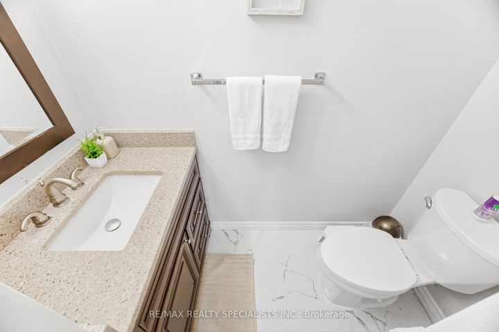 Photo 20 at 6101 Edenwood Drive, Meadowvale, Mississauga