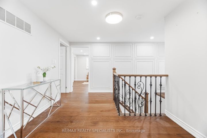 Photo 24 at 6101 Edenwood Drive, Meadowvale, Mississauga