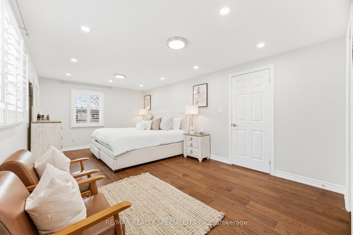 Photo 26 at 6101 Edenwood Drive, Meadowvale, Mississauga