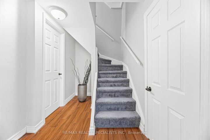 Photo 38 at 6101 Edenwood Drive, Meadowvale, Mississauga