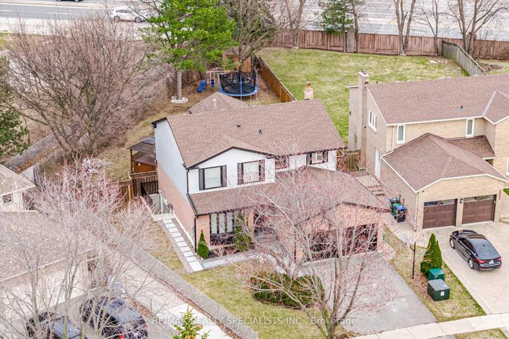 Photo 48 at 6101 Edenwood Drive, Meadowvale, Mississauga