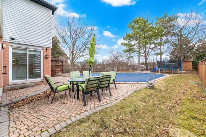 Photo 49 at 6101 Edenwood Drive, Meadowvale, Mississauga