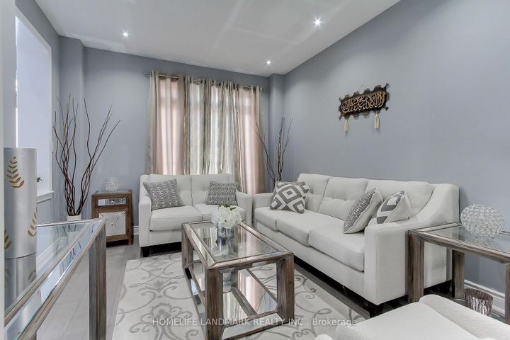 Photo 7 at 86 Boswell Road, Box Grove, Markham