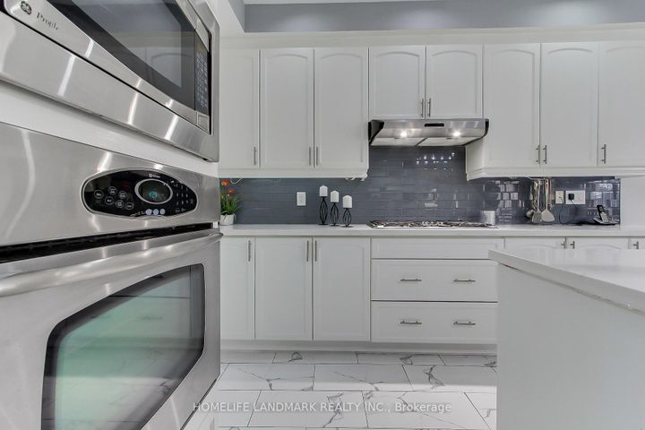 Photo 15 at 86 Boswell Road, Box Grove, Markham