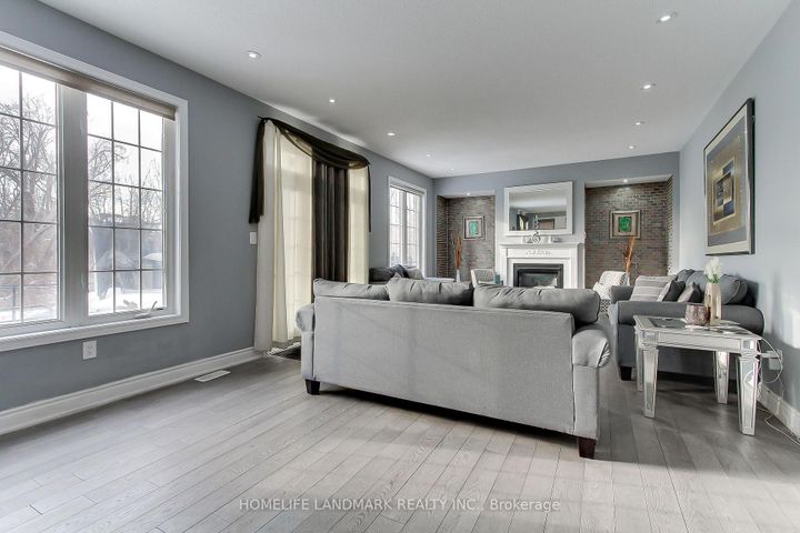 Photo 19 at 86 Boswell Road, Box Grove, Markham