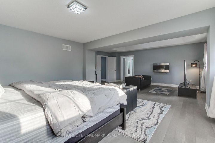 Photo 32 at 86 Boswell Road, Box Grove, Markham