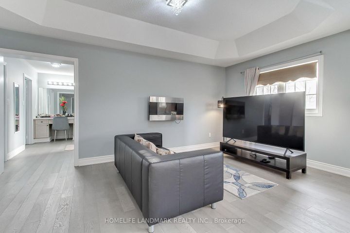 Photo 33 at 86 Boswell Road, Box Grove, Markham