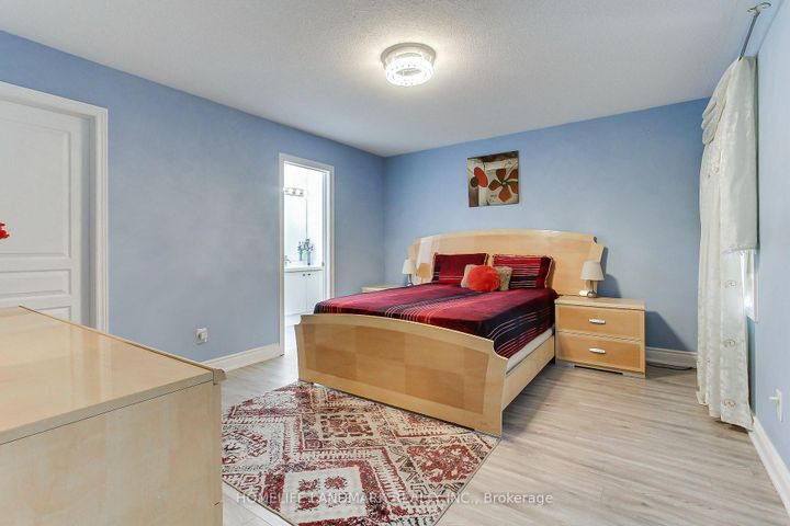 Photo 37 at 86 Boswell Road, Box Grove, Markham