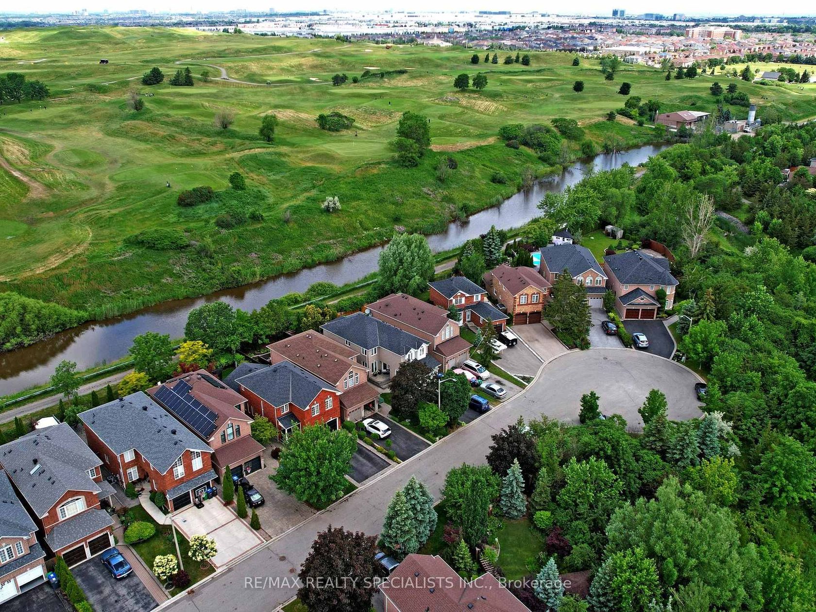 1169 Barnswallow Court, East Credit, Mississauga 