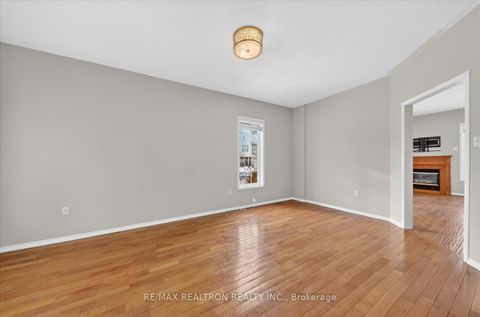 Photo 6 at 94 Bayberry Court, Brooklin, Whitby