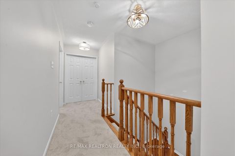 Photo 15 at 94 Bayberry Court, Brooklin, Whitby