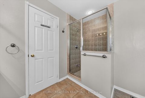 Photo 17 at 94 Bayberry Court, Brooklin, Whitby