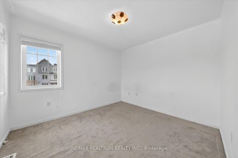 Photo 21 at 94 Bayberry Court, Brooklin, Whitby