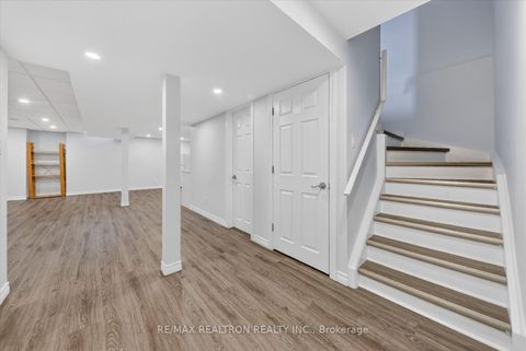 Photo 25 at 94 Bayberry Court, Brooklin, Whitby