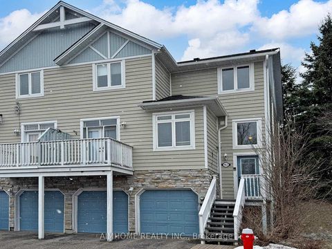 Photo 0 at 962 On Bogart Circle, College Manor, Newmarket