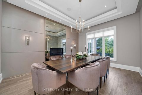 Photo 5 at 34 Rosebud Court, Kleinburg, Vaughan