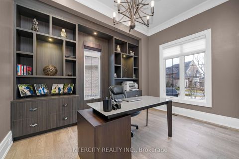 Photo 13 at 34 Rosebud Court, Kleinburg, Vaughan