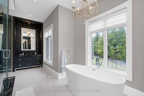 Photo 21 at 34 Rosebud Court, Kleinburg, Vaughan