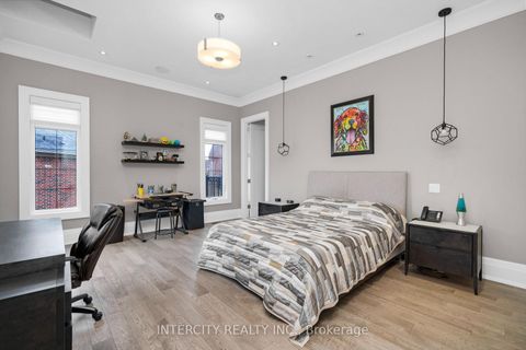 Photo 24 at 34 Rosebud Court, Kleinburg, Vaughan