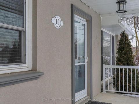 Photo 4 at 10 Gram Street, Maple, Vaughan