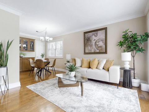 Photo 6 at 10 Gram Street, Maple, Vaughan