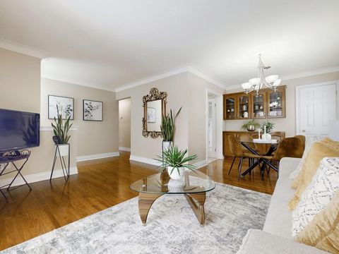 Photo 11 at 10 Gram Street, Maple, Vaughan