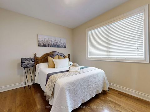 Photo 25 at 10 Gram Street, Maple, Vaughan