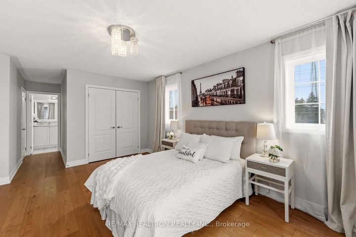 Photo 27 at 2 Daniel Bram Drive, Patterson, Vaughan