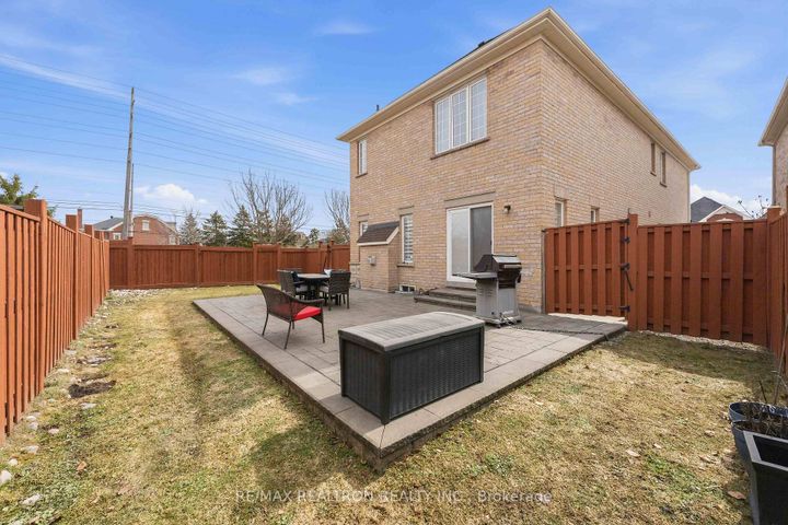 Photo 42 at 2 Daniel Bram Drive, Patterson, Vaughan