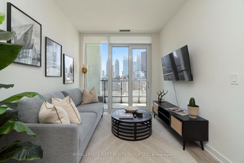 Photo 2 at 1064 - 135 Lower Sherbourne Street, Waterfront Communities C8, Toronto