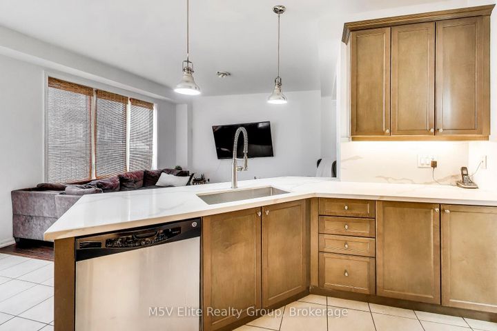 Photo 15 at 57 Agricola Road, Northwest Brampton, Brampton