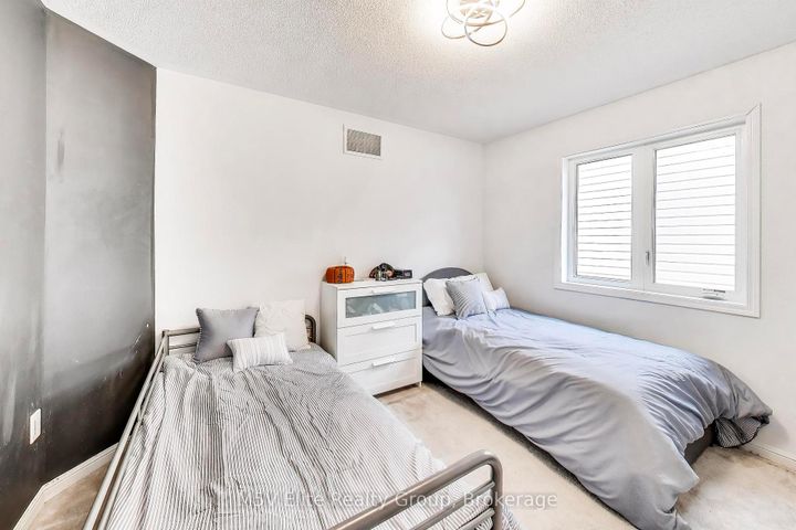 Photo 28 at 57 Agricola Road, Northwest Brampton, Brampton