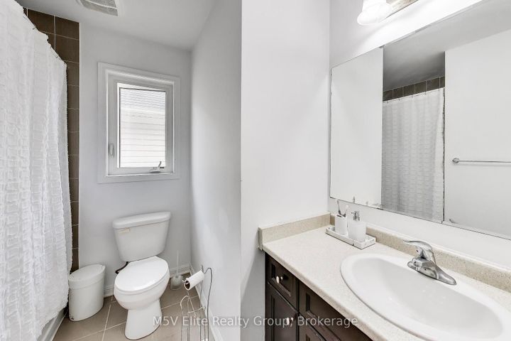 Photo 32 at 57 Agricola Road, Northwest Brampton, Brampton