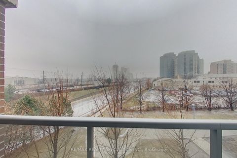 Photo 13 at 310 - 1 Michael Power Place, City Centre West, Toronto