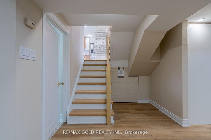 Photo 13 at 15 Athlone Avenue, Avondale, Brampton