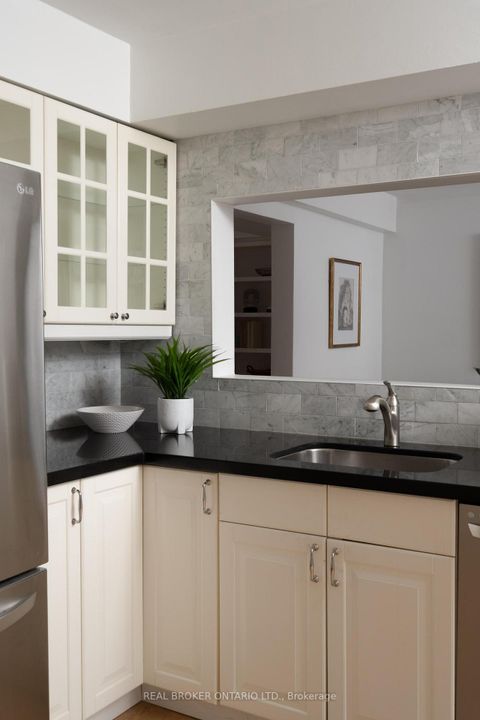 Photo 15 at 276 Gowan Avenue, East York, Toronto