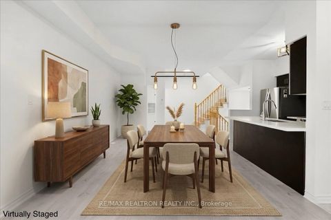 Photo 6 at 17 - 8 Eaton Park Lane, L'Amoreaux, Toronto