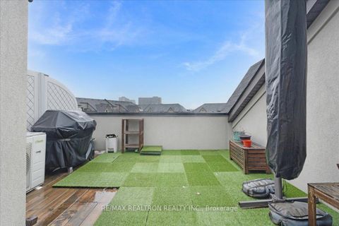 Photo 41 at 17 - 8 Eaton Park Lane, L'Amoreaux, Toronto