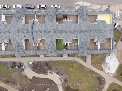 Photo 43 at 17 - 8 Eaton Park Lane, L'Amoreaux, Toronto