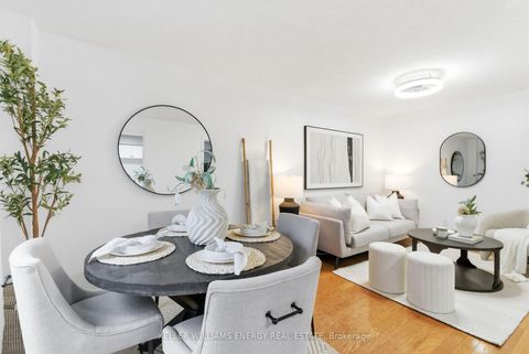 Photo 10 at 332 Elgin Street W, McLaughlin, Oshawa