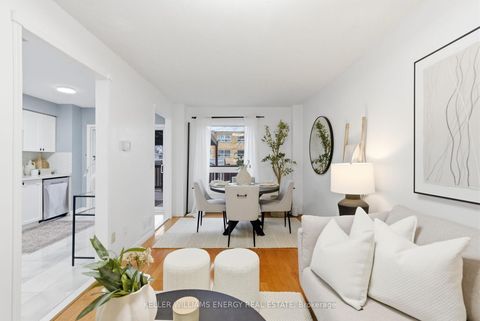 Photo 14 at 332 Elgin Street W, McLaughlin, Oshawa