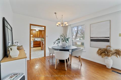 Photo 6 at 30 Bledlow Manor Drive, Guildwood, Toronto