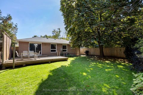 Photo 19 at 30 Bledlow Manor Drive, Guildwood, Toronto